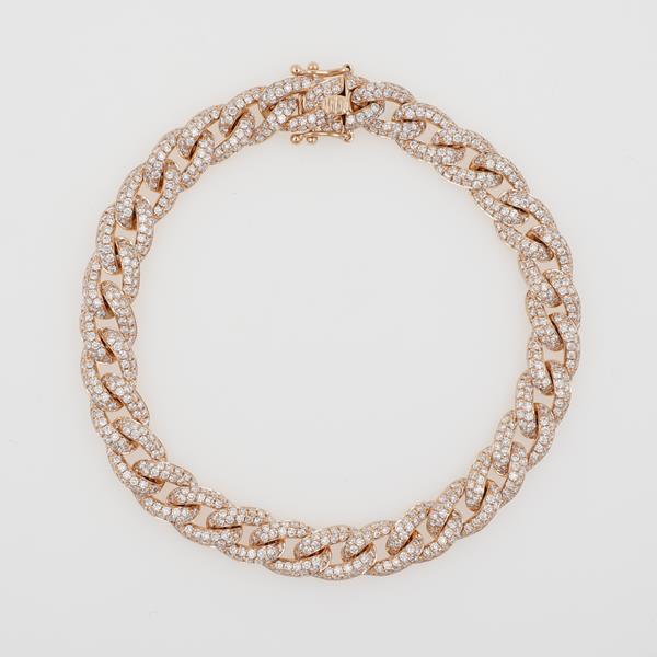 diamond bracelet, pave diamonds, diamond link, link bracelet, diamond chain, diamond necklace, curve diamonds, gold and diamonds, rose gold bracelet, white gold bracelet, yellow gold and diamonds, trendy diamonds, trendy diamond bracelet